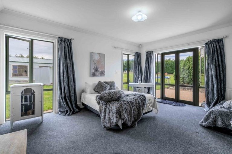 Photo of property in 113 Mason Road, Seaward Bush, Invercargill, 9871