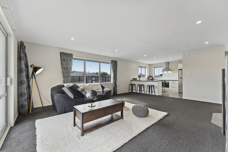 Photo of property in 17 Ruru Place, Oxford, 7430