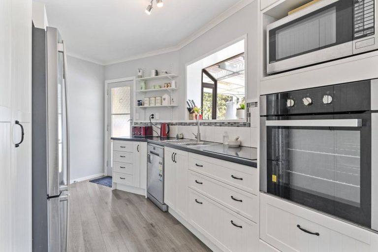 Photo of property in 47 Valley Road, Te Puke, 3119