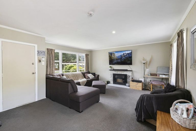 Photo of property in 79 Peel Place, Wainuiomata, Lower Hutt, 5014