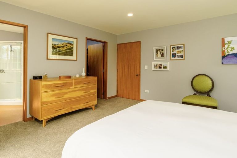 Photo of property in 17 Sheenan Road, Galloway, Alexandra, 9393