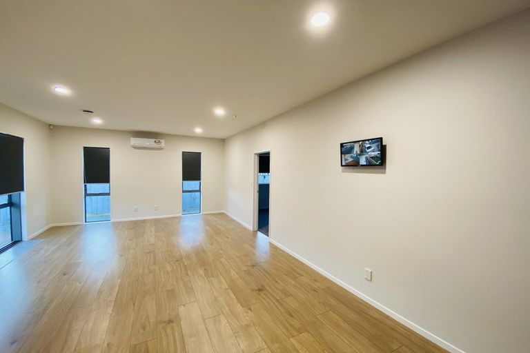 Photo of property in 18b Fernaig Street, Papakura, 2110