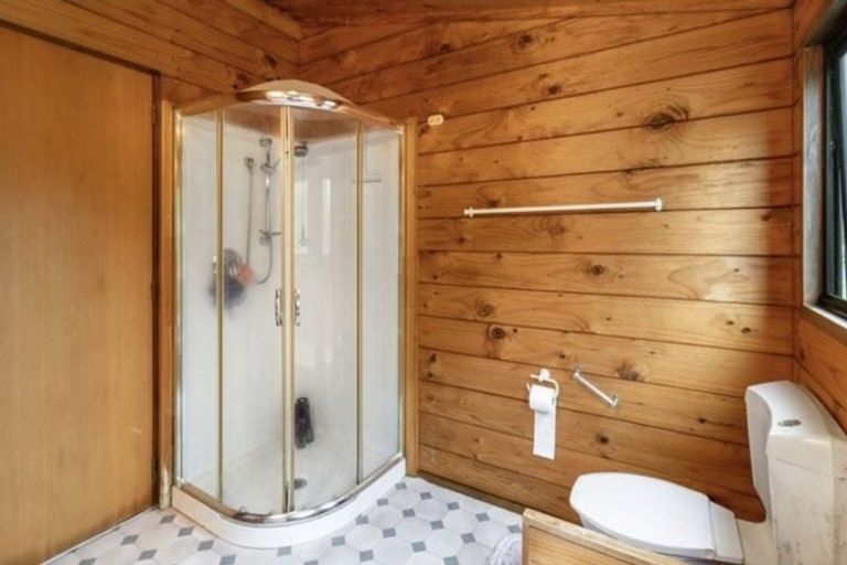 Photo of property in 3 St Annes Crescent, Wattle Downs, Auckland, 2103