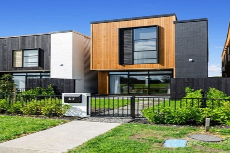 Photo of property in 17 Battalion Drive, Papakura, 2110
