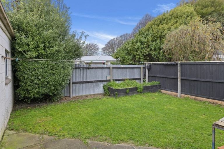 Photo of property in 12 Urella Place, Spreydon, Christchurch, 8024