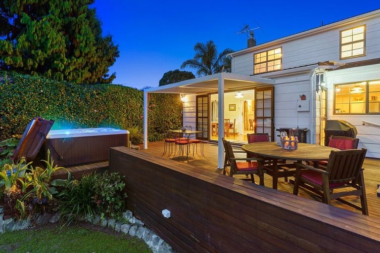 Photo of property in 7 River Glade, Waikanae, 5036