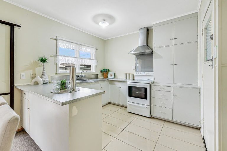 Photo of property in 54 Heath Street, St Andrews, Hamilton, 3200