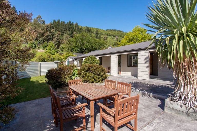 Photo of property in 121 Bowenvale Avenue, Cashmere, Christchurch, 8022