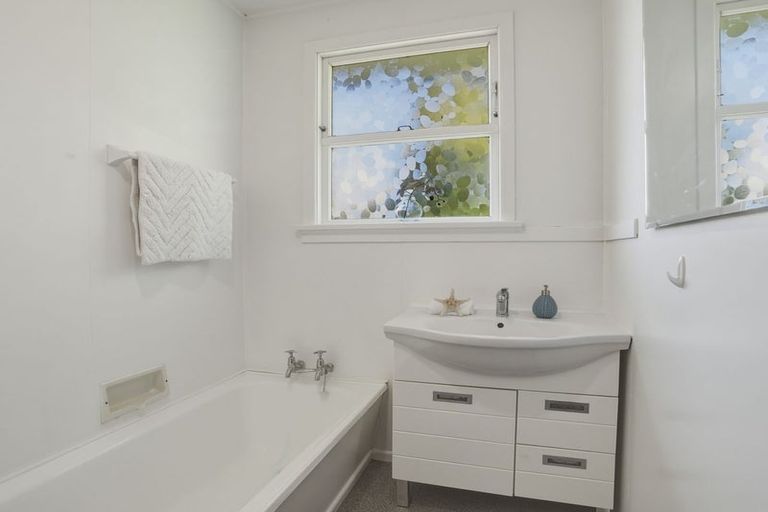 Photo of property in 1 Ferntree Drive, Wakari, Dunedin, 9010