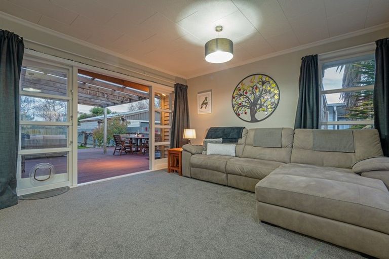 Photo of property in 50 Holdsworth Avenue, Milson, Palmerston North, 4414