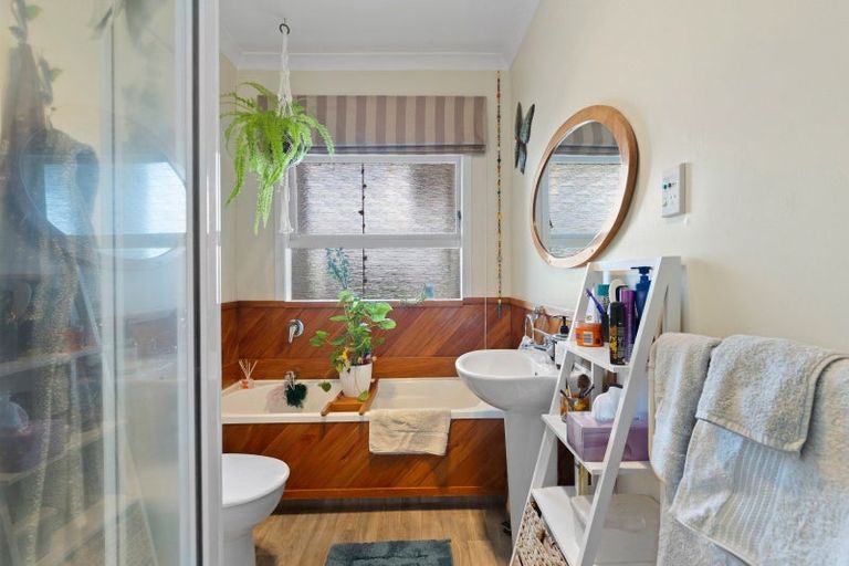 Photo of property in 28 Golf Street, Putaruru, 3411