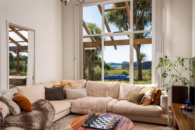 Photo of property in 27 Ruru Lane, Kerikeri, 0230