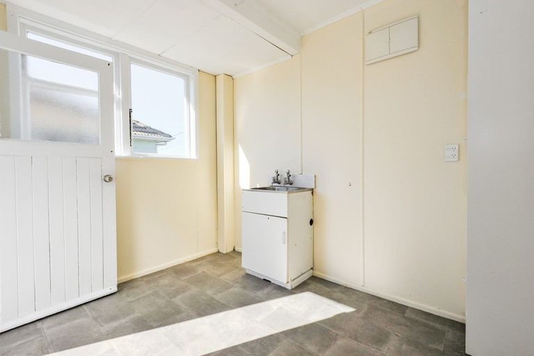 Photo of property in 903 Bledisloe Street, Raureka, Hastings, 4120