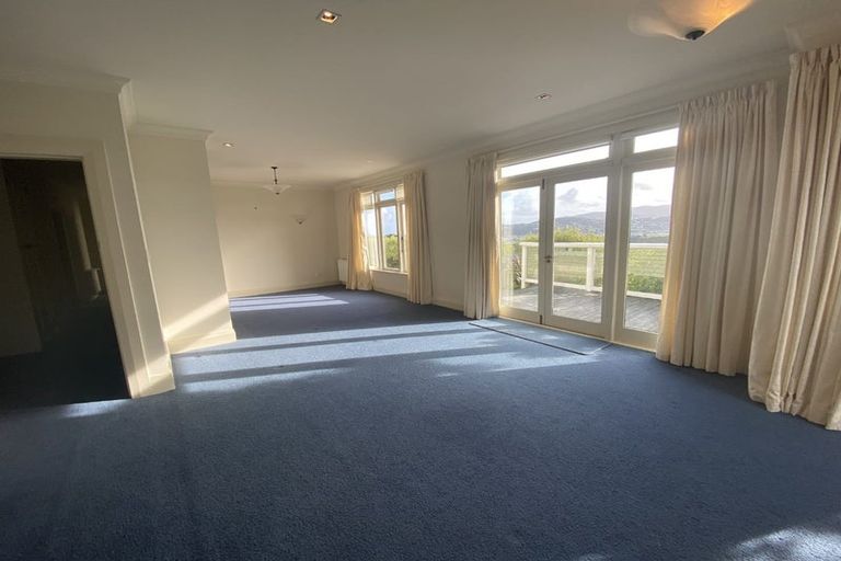 Photo of property in 117 Seatoun Heights Road, Miramar, Wellington, 6022