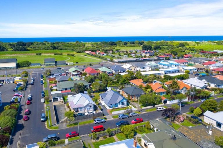 Photo of property in 20 Auld Street, Saint Kilda, Dunedin, 9012