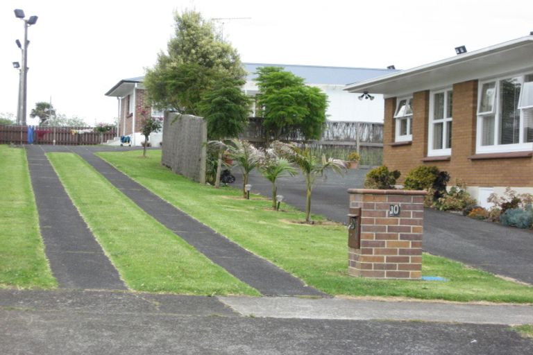 Photo of property in 10 Blair Avenue, Pukekohe, 2120