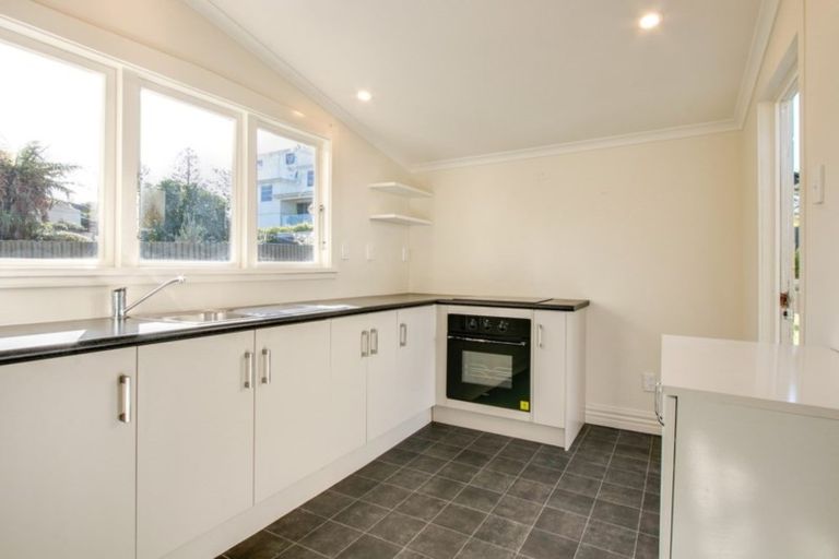 Photo of property in 74 Mcgrath Street, Napier South, Napier, 4110