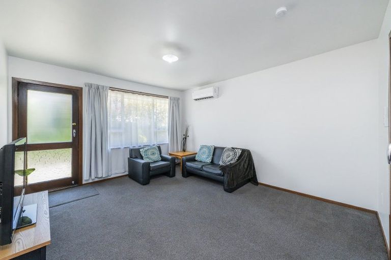 Photo of property in 2/45 Gresford Street, Edgeware, Christchurch, 8013