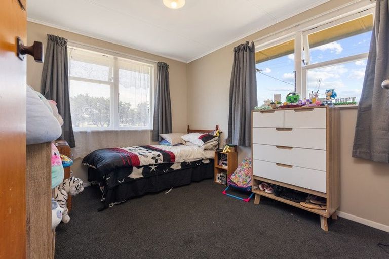 Photo of property in 43 Futter Street, Foxton, 4814