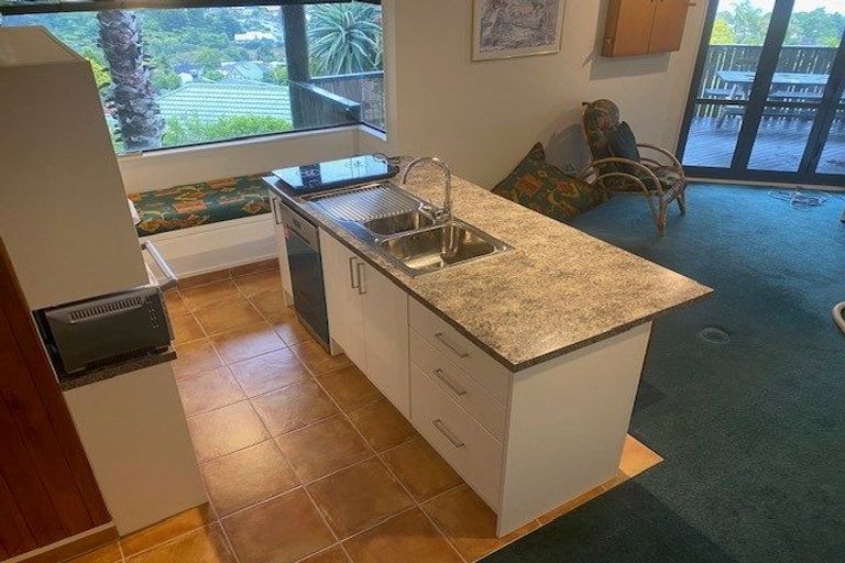 Photo of property in 36 Philomel Crescent, Bayswater, Auckland, 0622