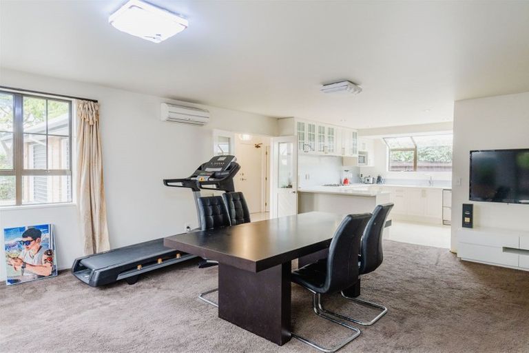 Photo of property in 56 Kedleston Drive, Avonhead, Christchurch, 8042