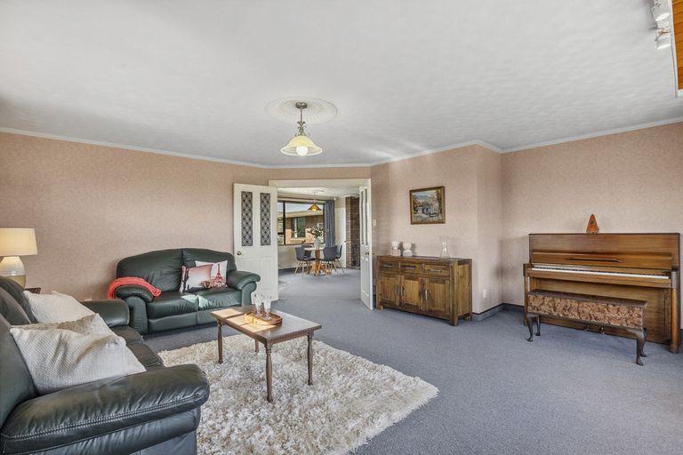 Photo of property in 81 Bush Road, Mosgiel, 9024