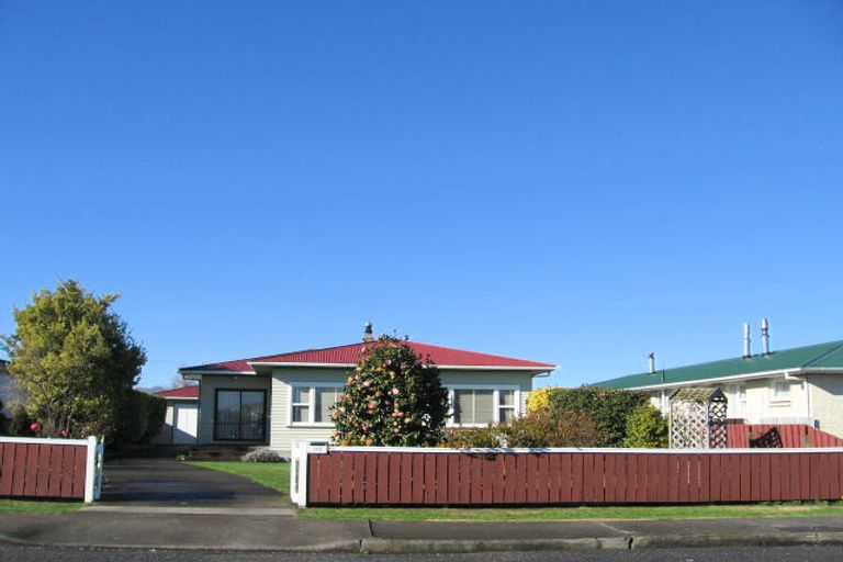 Photo of property in 118 Lumsden Road, Akina, Hastings, 4122