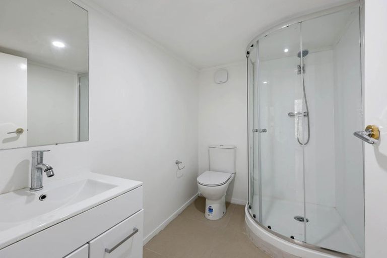 Photo of property in 13 Seymour Road, Mellons Bay, Auckland, 2014