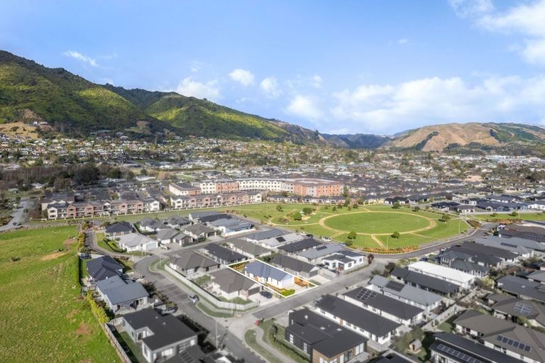 Photo of property in 3 Paioke Street, Waikanae, 5036