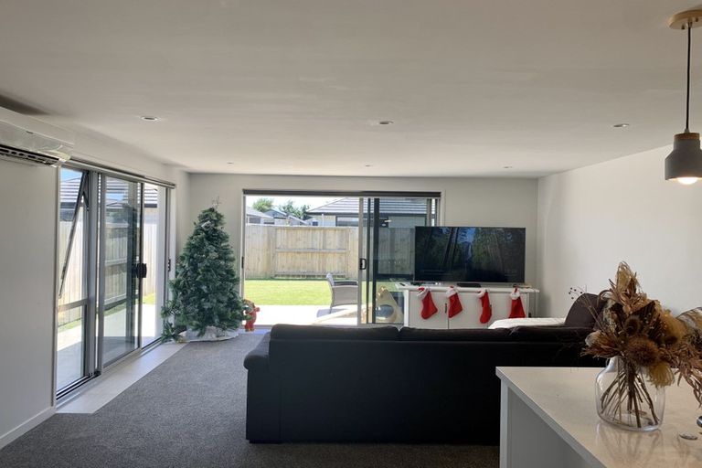 Photo of property in 33 Te Wharo Drive, Papamoa, 3118