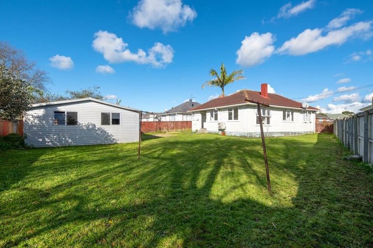 Photo of property in 14 Matamata Place, Otara, Auckland, 2023