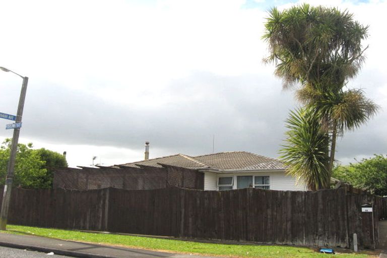 Photo of property in 30 Tatariki Street, Rosehill, Papakura, 2113