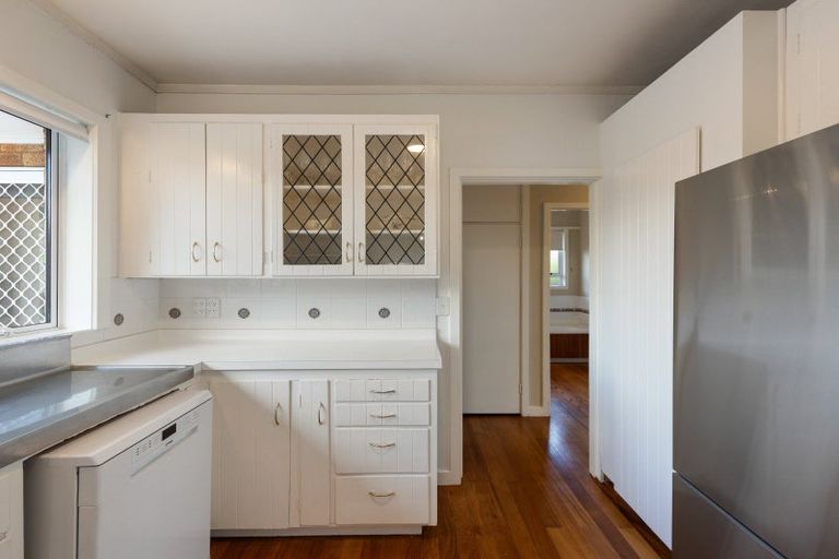 Photo of property in 24 Riverview Terrace, Fairfield, Hamilton, 3214