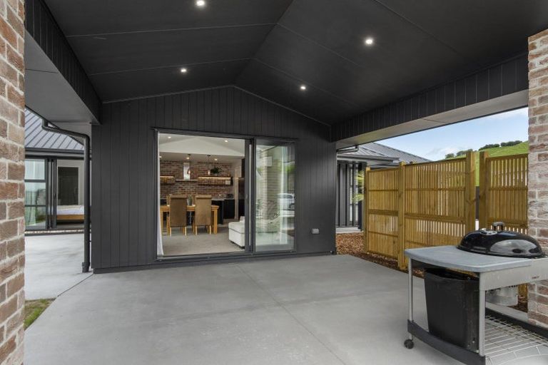 Photo of property in 26 Hayward Place, Ohauiti, Tauranga, 3112