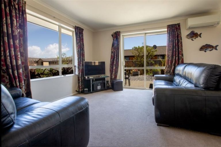 Photo of property in 2 Lilac Way, Stoke, Nelson, 7011