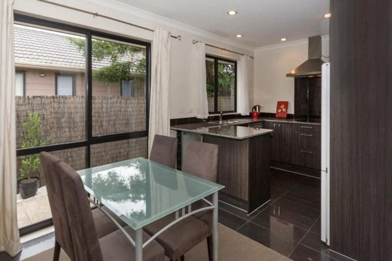 Photo of property in 9b Cosgrave Road, Papakura, 2110