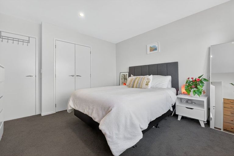 Photo of property in 15 Beechwood Road, Rothesay Bay, Auckland, 0630