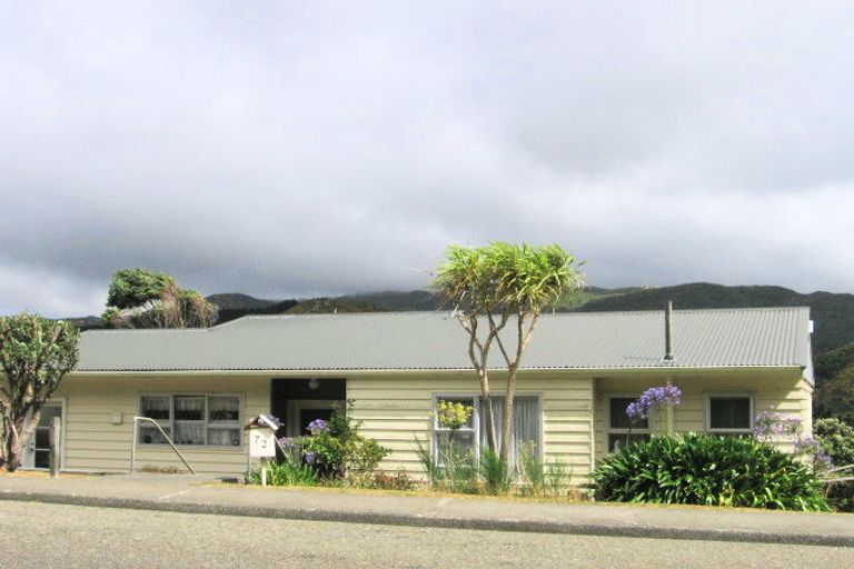 Photo of property in 72 Quebec Street, Kingston, Wellington, 6021