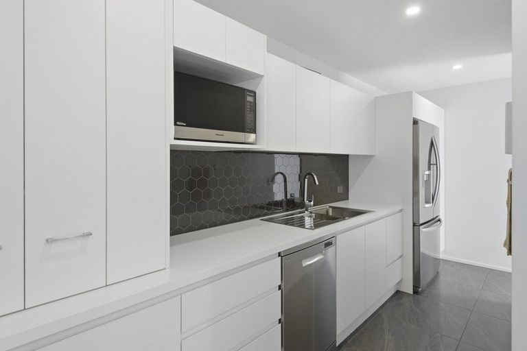 Photo of property in 12 Kohunga Crescent, Bottle Lake, Christchurch, 8083