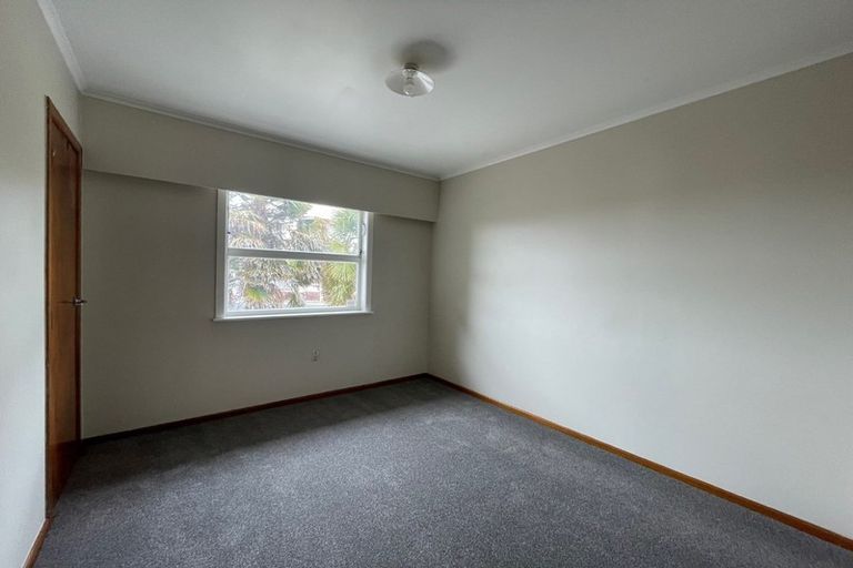 Photo of property in 30 Eddowes Street, Manurewa, Auckland, 2102