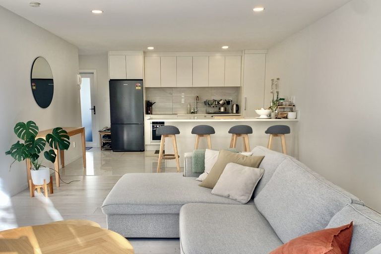 Photo of property in 99 Mays Road, St Albans, Christchurch, 8052