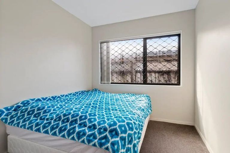 Photo of property in 5 Morewood Lane, Favona, Auckland, 2024