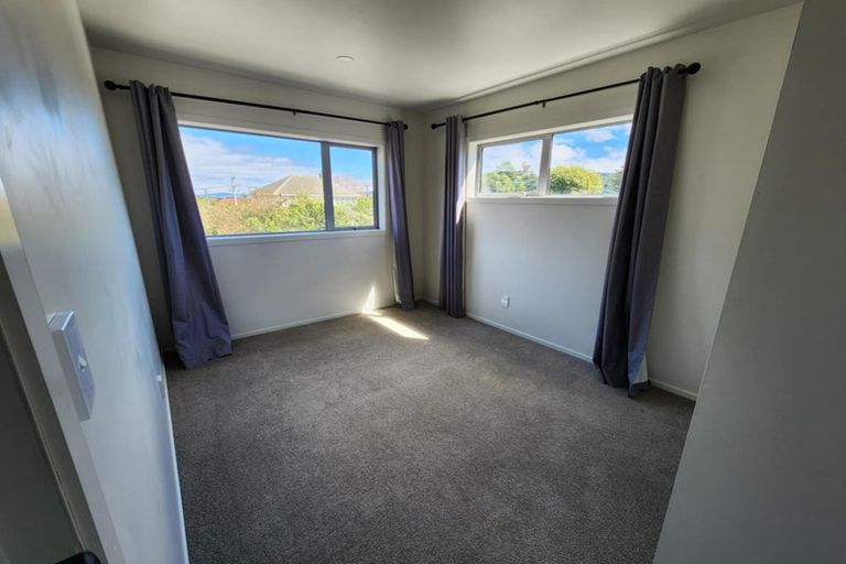 Photo of property in 7 Mcgrath Way, Taita, Lower Hutt, 5011