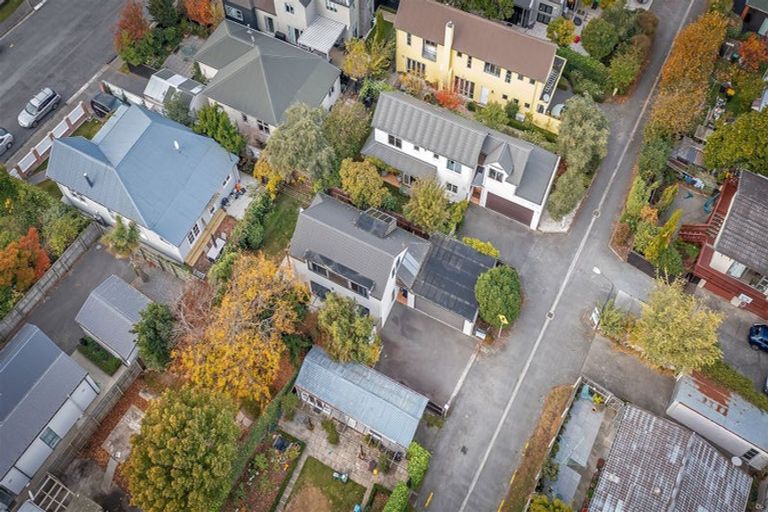 Photo of property in 2 Kinleys Lane, St Albans, Christchurch, 8014