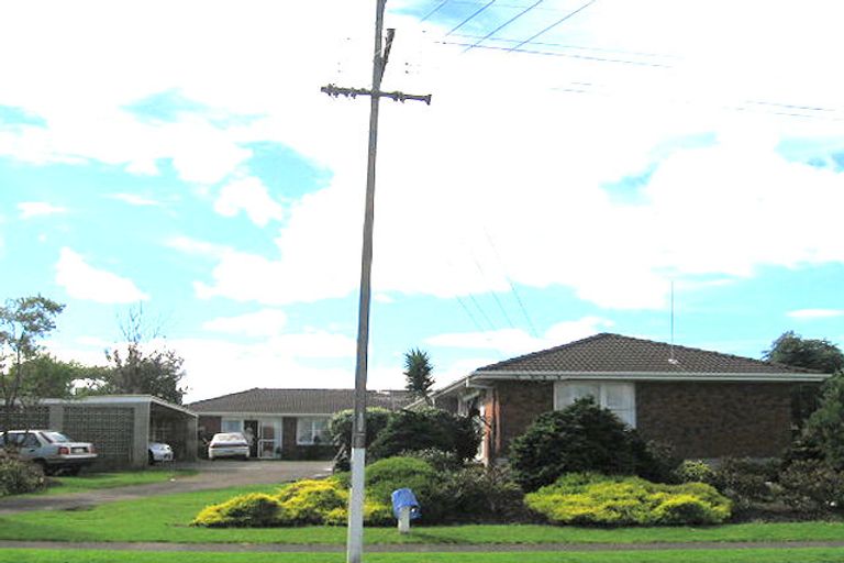 Photo of property in 1/86 Carruth Road, Papatoetoe, Auckland, 2025