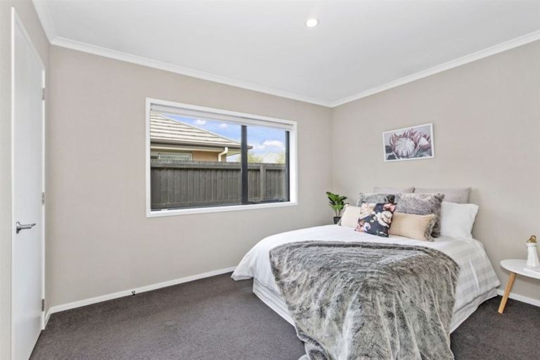 Photo of property in 19 Hineaari Street, Marshland, Christchurch, 8083
