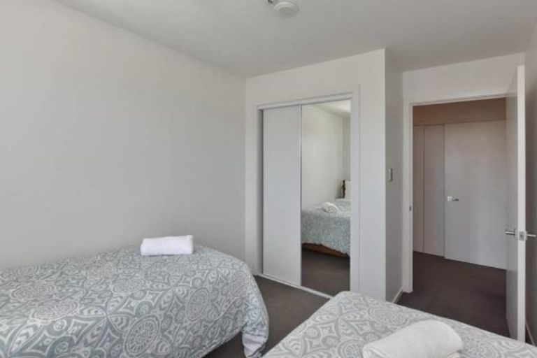 Photo of property in 6/12 Hutcheson Street, Sydenham, Christchurch, 8023