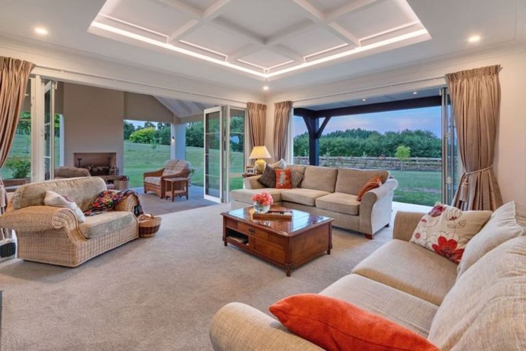 Photo of property in 91 Grace Hill Drive, Dairy Flat, Albany, 0792