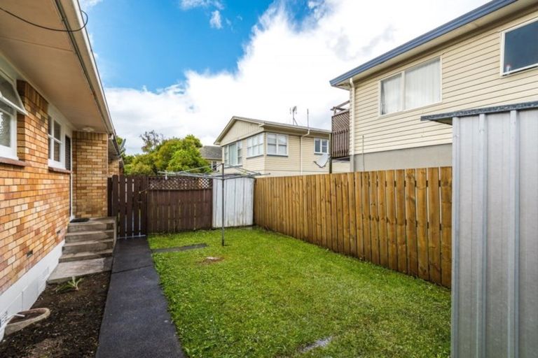 Photo of property in 1/236 Pakuranga Road, Pakuranga Heights, Auckland, 2010