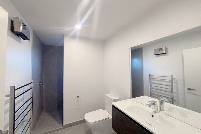 Photo of property in 2/58 Elizabeth Street, Riccarton, Christchurch, 8041